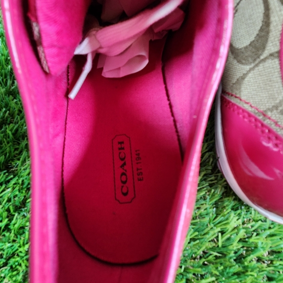 Coach Signature C Canvas Pink Patent Leather Sneakers Women’s Size 11 - Picture 9 of 12